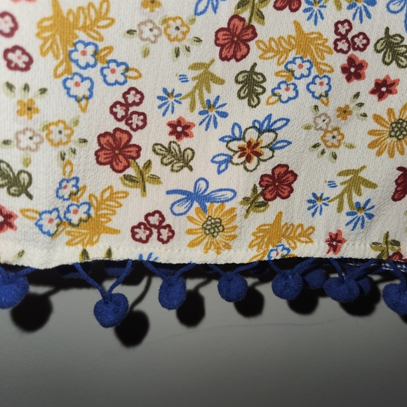 Colorful Floral Shoulder Tie Tank - Picture 4 of 6